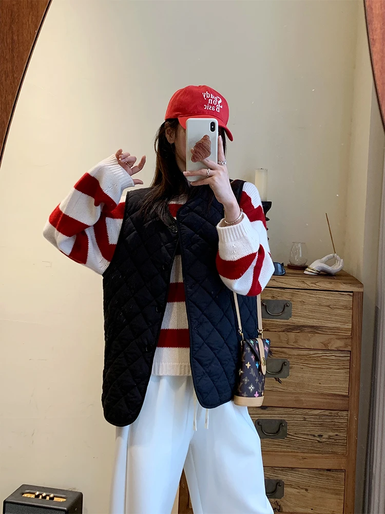 

Faionable Warm Vest Twin Stars Not like Inner ket Micro Wide Fit New Snow Cotton Polyester round Ne Single Button Ladi...