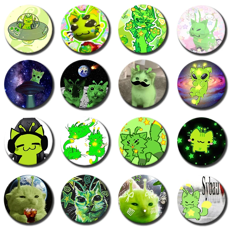 Funny Green Alien Cat Coin Badge Creative Cute Cartoon Animal Round Brooch Backpack Lapel Pins Accessories Toys Gift for Friends