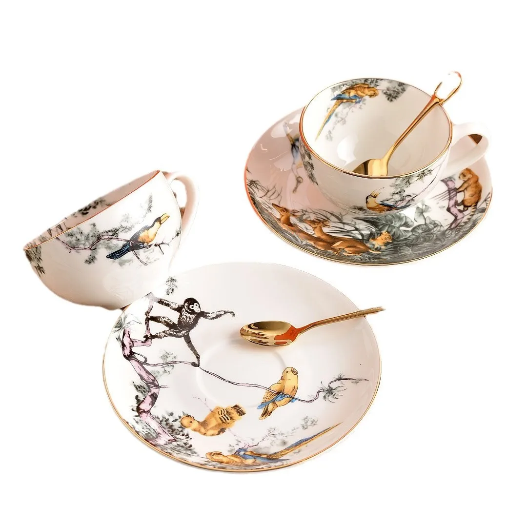 

Luxury and fashionable European afternoon tea set, classic bone china jungle flower bird coffee cup and plate set