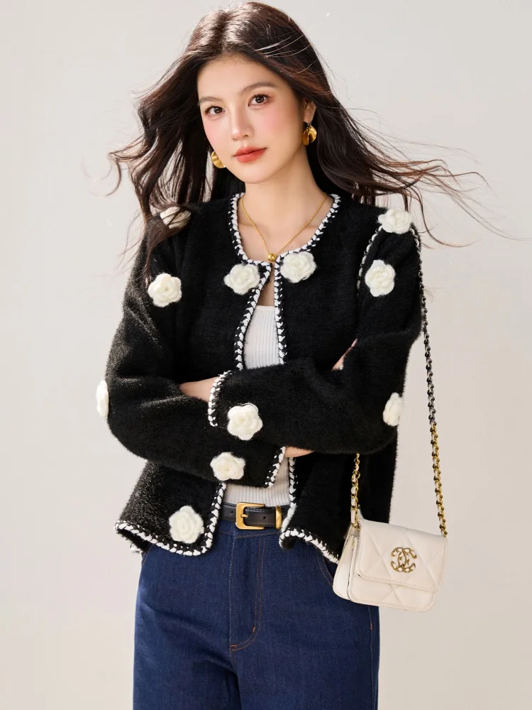 

Small Fragrance Style Knitted Cardigan Women's New Autumn Winter Black Sweater Korean High-End 3D Three-Dimensional Flowers Top