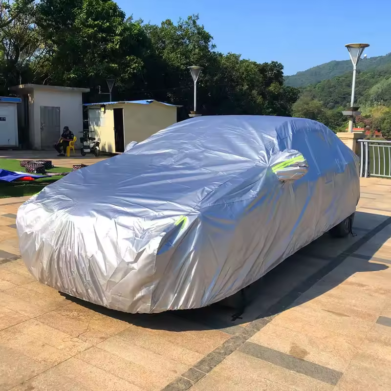 Cubiertas universales para coche, cubierta impermeable con aislamiento térmico para coche, cubierta protectora resistente al sol, UV, nieve y polvo para Sedan SUV