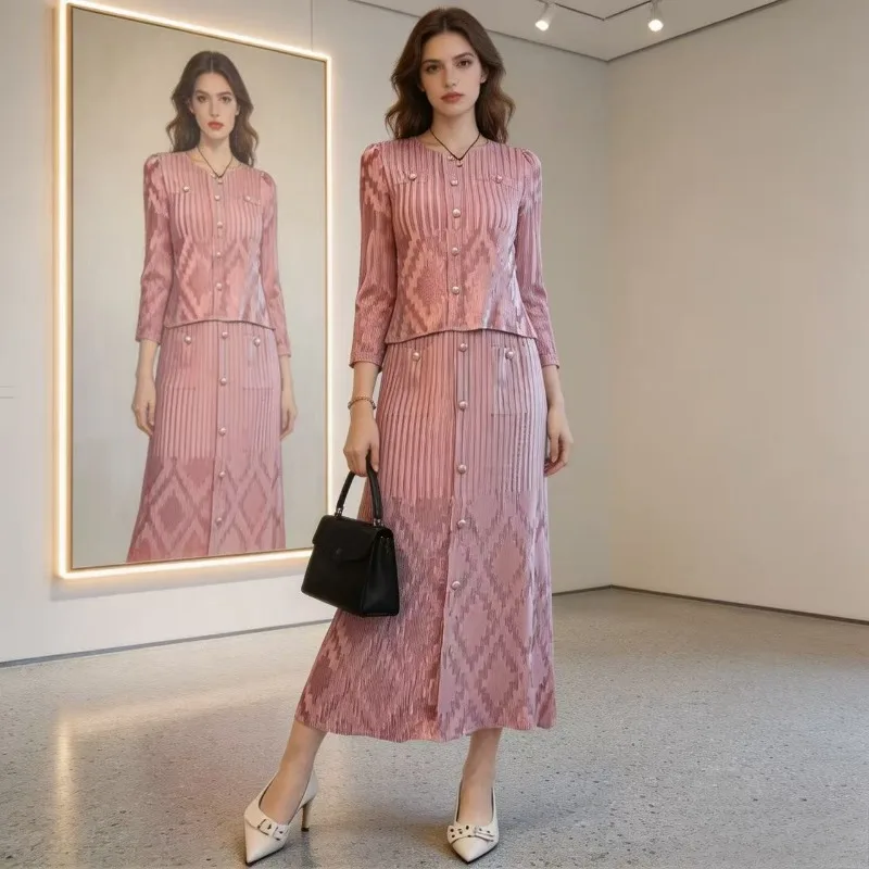 

Miyake Pleated 2026 New Spring Elegant French Style Women's Suit High-end Glossy Pleated Comfortable High Elasticity Niche Pleat