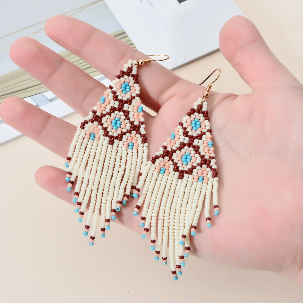 ZGMXR Rice bead earrings Tassels Flowers Versatile Hand-woven Bohemia Alloy Fashion Simple Woman Beaded earrings view 4