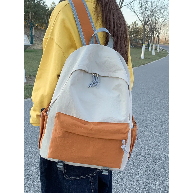 Highly stylish backpack, cute double-shoulder bag, unique color combination for girls in junior high, high school, and collegein