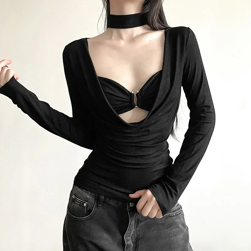 Small Niche Design Tower Buckle Slim Fit  Inner Strap, Sweet and Cool Style, Low Neck Sexy T-shirt Elegant Women's Clothing