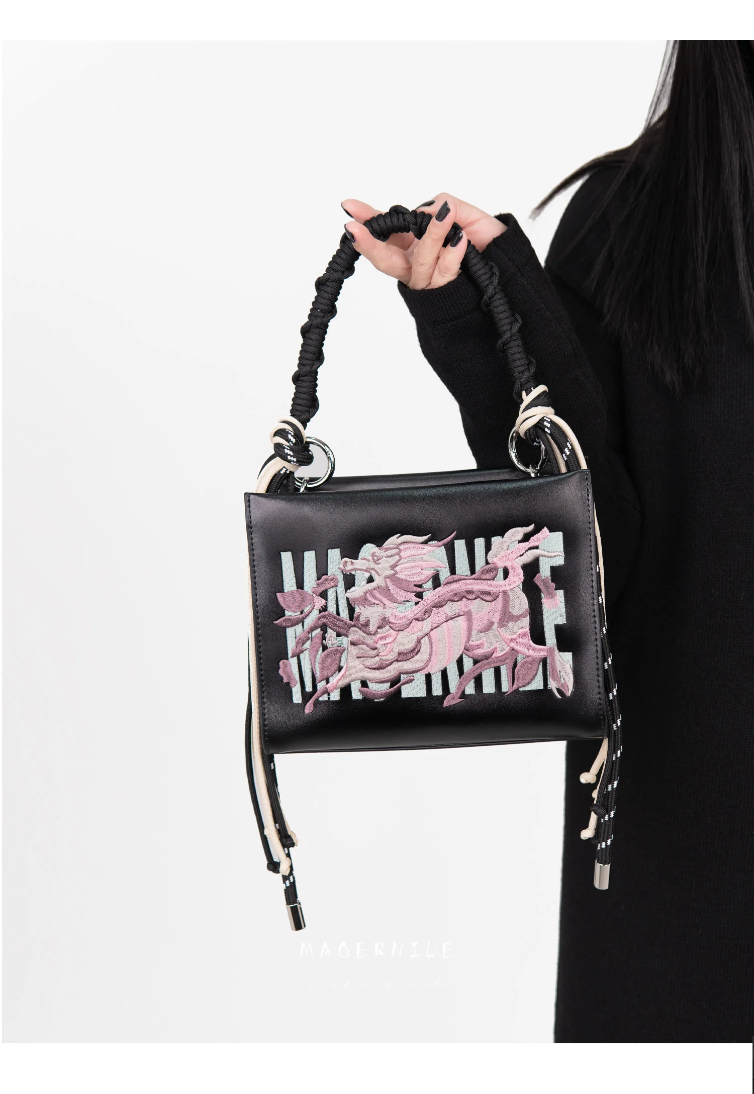 

2025 Women Embroidered Unicorn Kirin Genuine Leather Shoulder Bag Women's New Chinese Exquisite Original Handheld Crossbody Bag