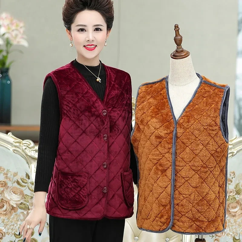 Grandma Golden Velvet Vest Autumn Winter Plush Thickened Warm Sleeveless Jacket Middle-aged Mother Waistcoat Fleece Vests 5XL