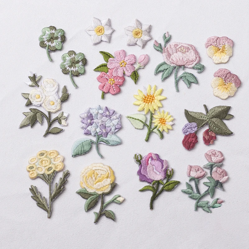 

Flower Patches For Clothing Embroidery Iron On Applique Floral for Kids Bags Dress Clothes Patchs for DIY Sticker Transfer