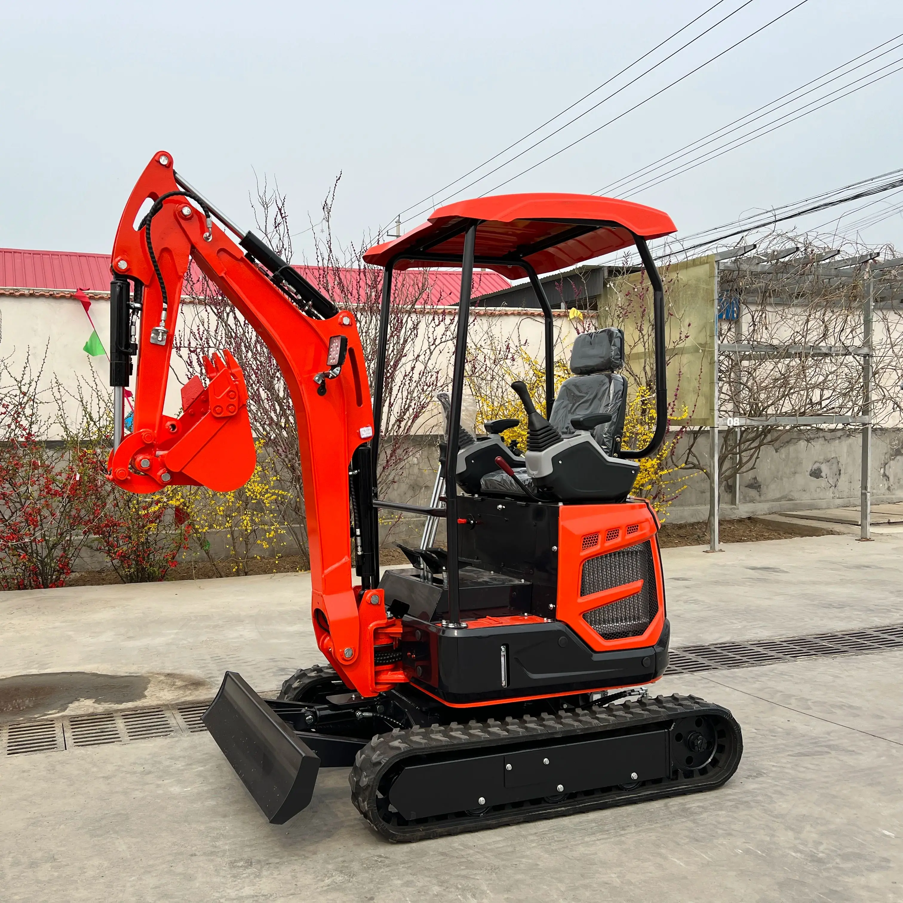 Customized 1.8 tons high efficiency small excavator hydraulic long arm mini excavator high quality famous brand engine for sale