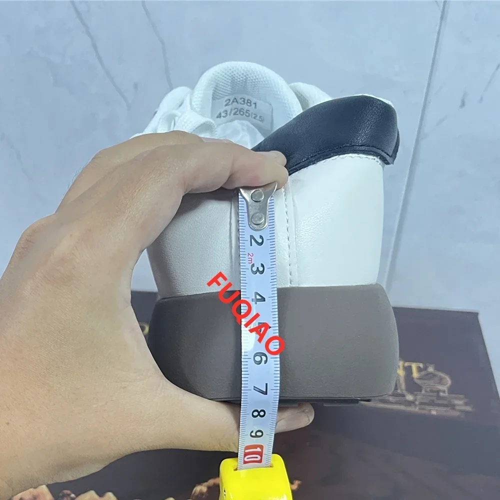 Sepatu olahraga kulit sapi pria, sneaker Lift sol tebal penambah tinggi, Sol 7CM kasual angkat tinggi