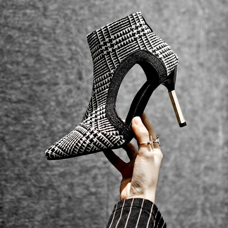 2026 Spring/summer New Retro Plaid Low Waist Sexy Slim High-heeled Pointed Shoes Suitable for Office or Party Occasions 3