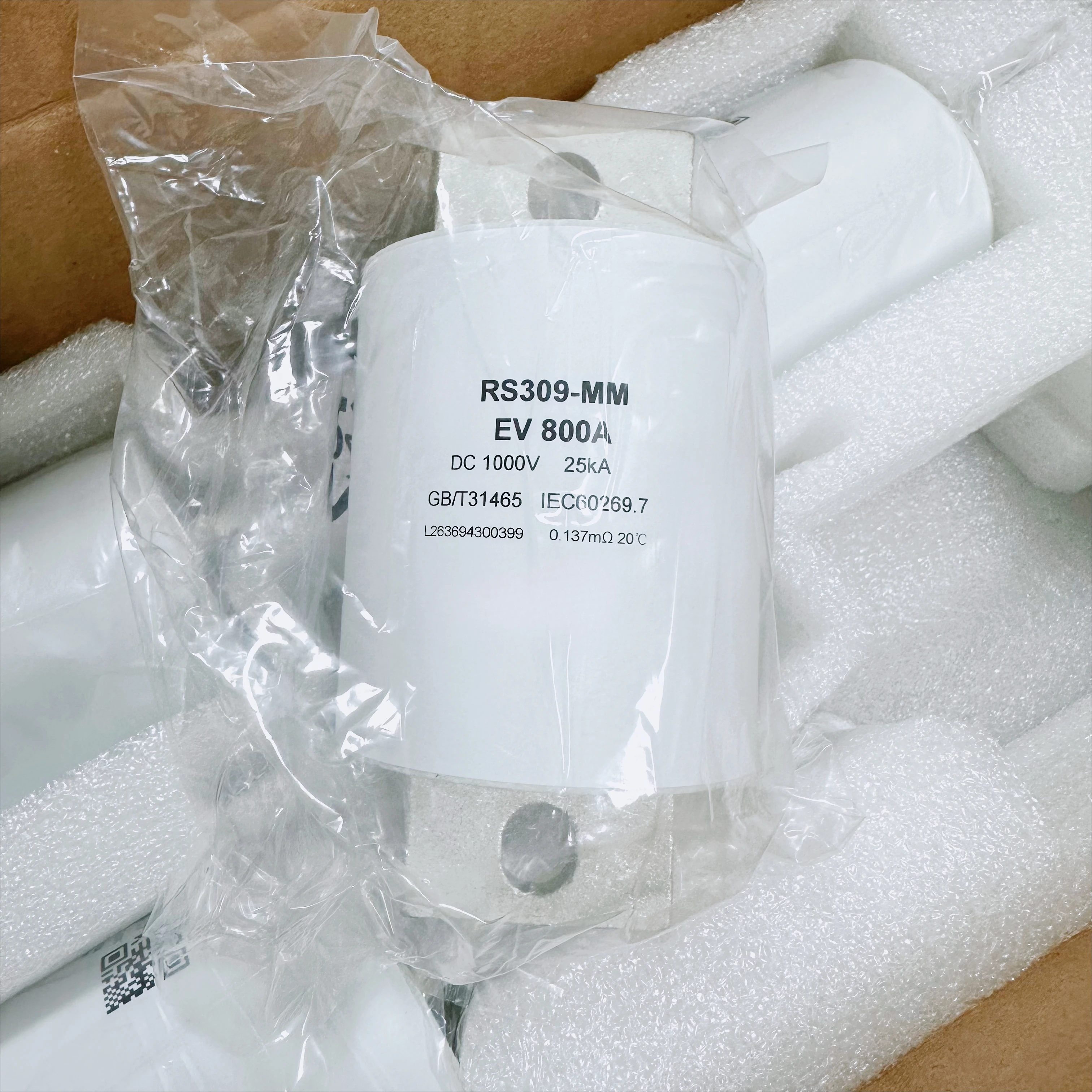 1PC Accessories RS309-MM EV 800A Fuse, DC1000V Rated Voltage, 25kA Breaking Capacity