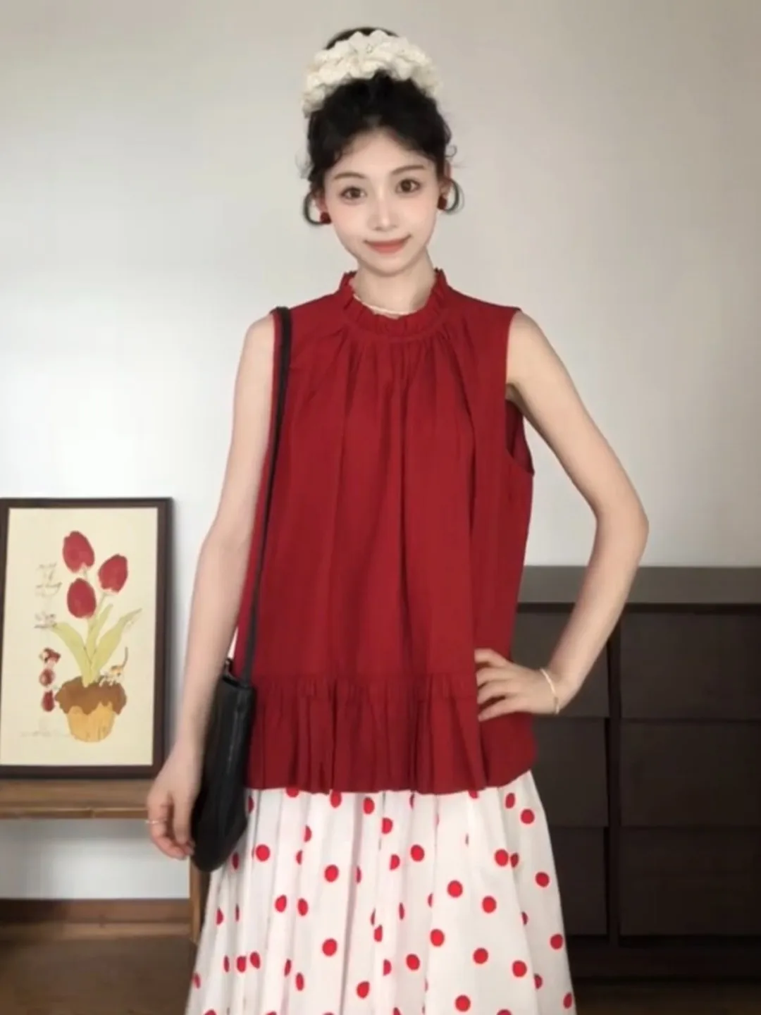 

Elegant Red Loose Sleeveless Women's Vest Summer Outerwear Breathable Comfortable Sweet Style Hot And Sexy Design New 2026