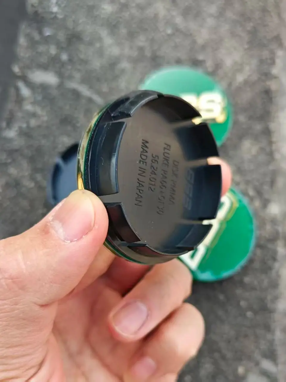 9 Kolorów 4 szt. Dekielki na piasty kół samochodowych 56/51mm Akrylowe osłony kół 5624012 Do RF RP RG — 2