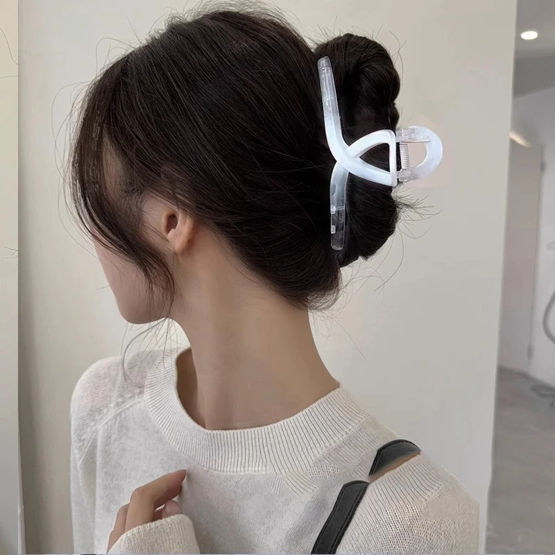 

13CM Acrylic Transparent Large Hair Claw Clip for Women's Occipital Shark Clamp Fashion Minimalist Versatile Hair Accessory