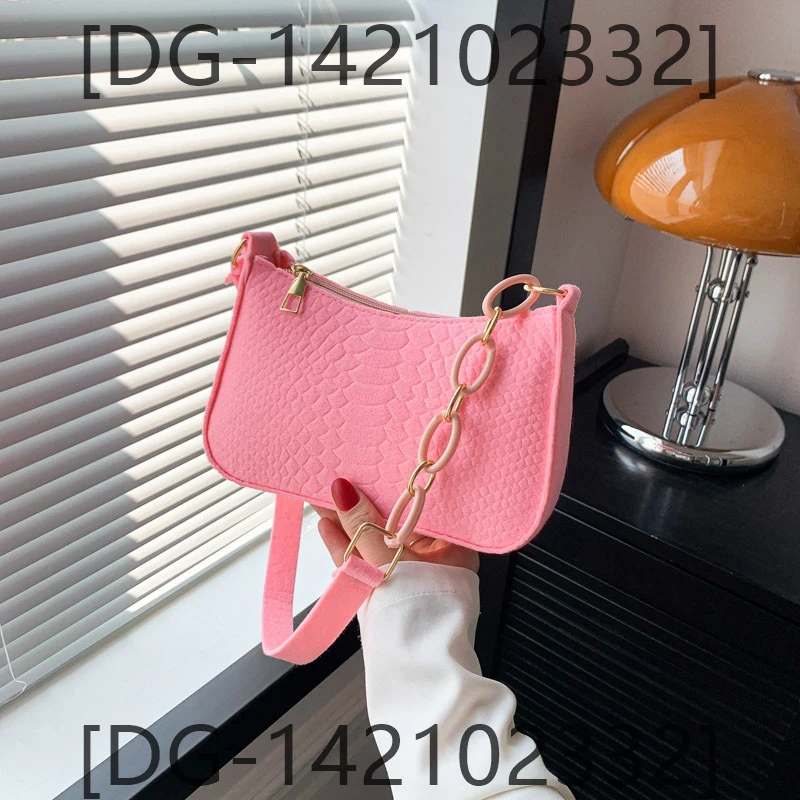 

2024 New Women Bag Fashionable and Soft _DG-142102332_