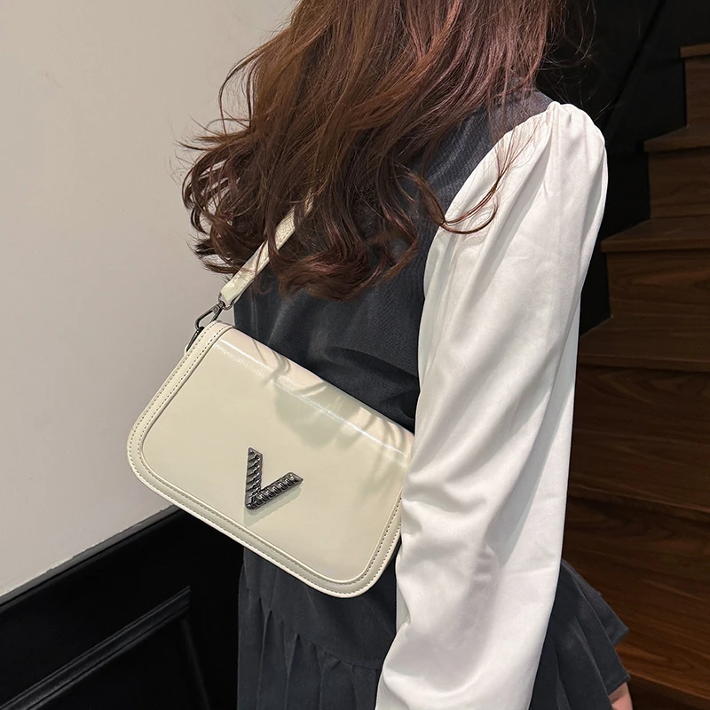 

Модная винтажная роскошная сумка для подгузников: шикарная минималистичная кожаная сумка через плечо для стильных современных поездок на работу