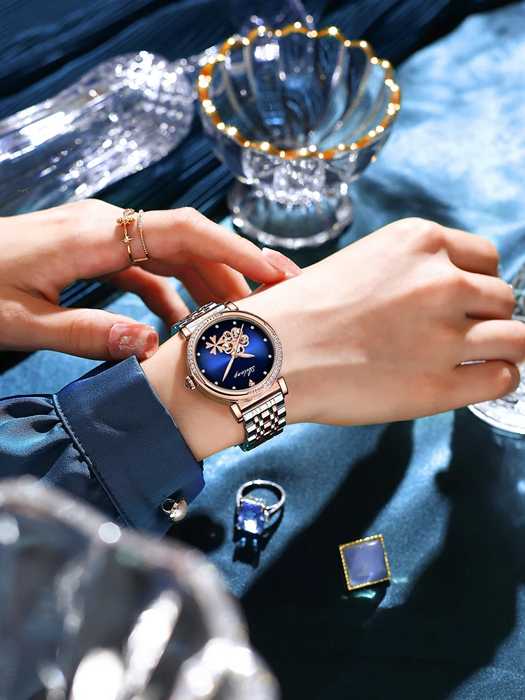 Рисунок 6 - Женские автоматические часы Fish Fish