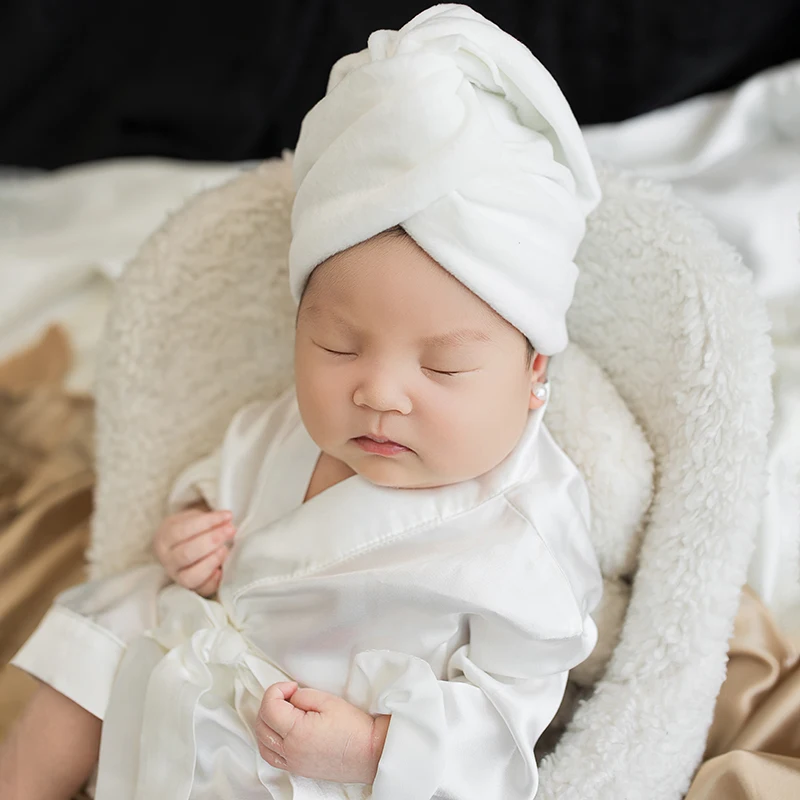 Newborn Bathrobe Photo Outfit Bath Towel Hat 4pcs/Set White Baby Hooded Robe With Belt Baby Photo Shoot Props Studio Accessories