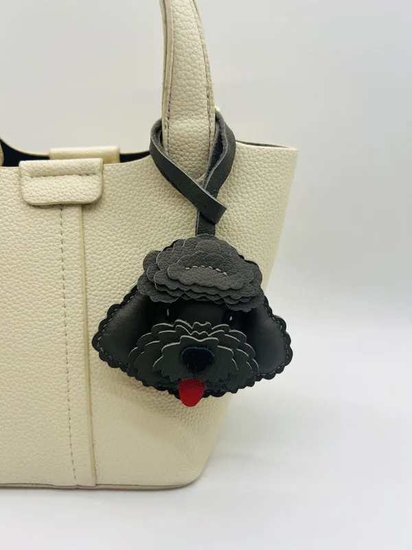 

Leather Black Teddy Head Image Keychain Pendant Mobile Phone Pendant Bag Black Teddy Head Image Keychain Goatskin