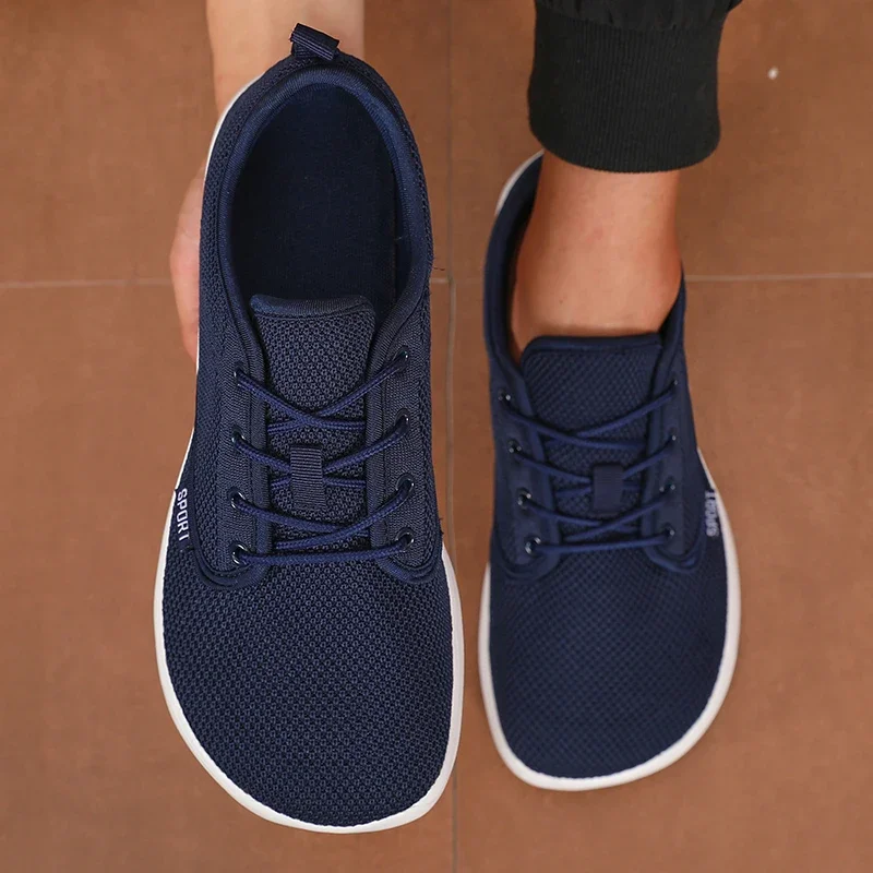 Wide Toe Men Shoes Breathable Knitted Mesh Comfortable Barefoot Shoes Casual Versatile Soft Sole Wide Last Shoes Walking Shoes
