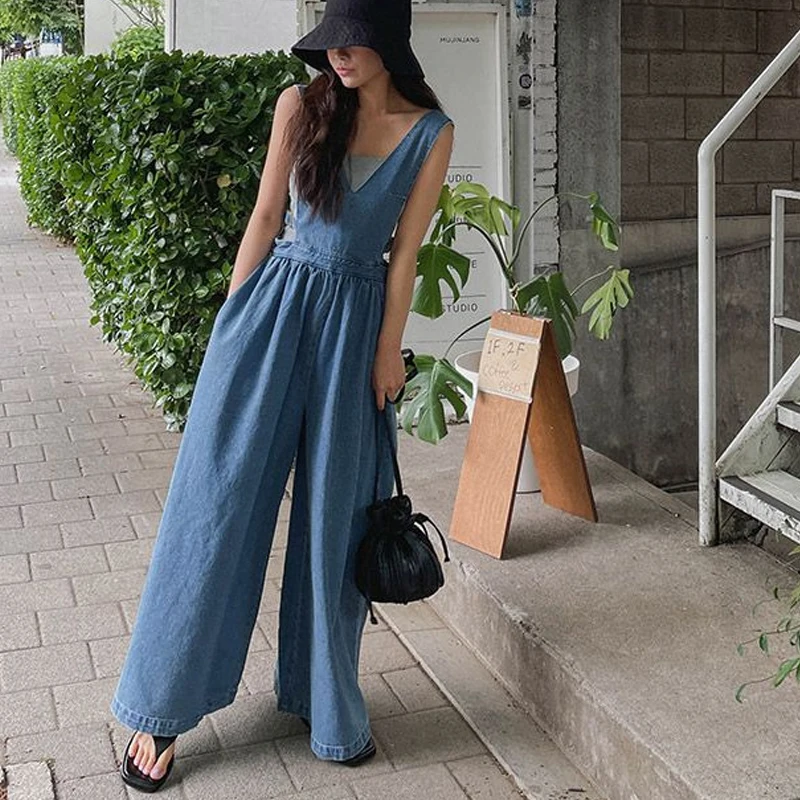 Johnature Summer New Sleeveless Tank Denim Full Length Jumpsutis 2024 Casual Korean Loose V-neck All Match Women Bodysuits