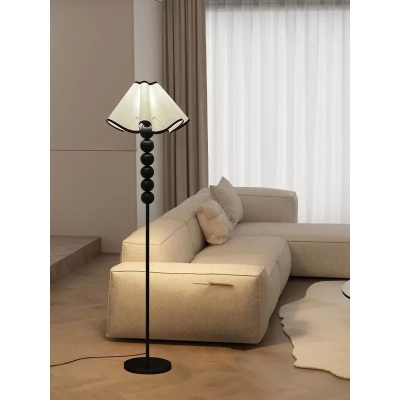 Nordic Retro Pleated Wrought Iron LED Floor Lamp Simple Eye Protection Decorative Light for Living Room Sofa Bedroom Bedside