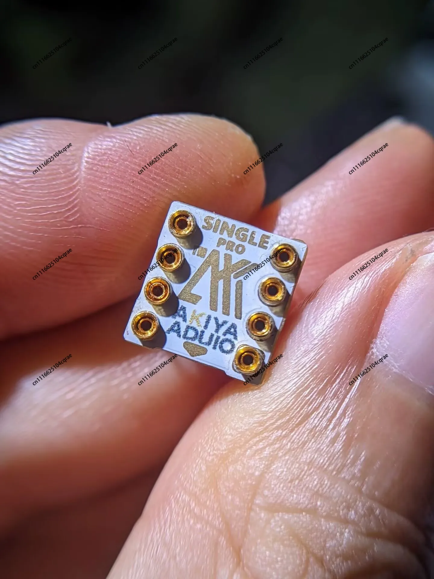 Single operational amplifier upgrade base decoupling operational amplifier base wealthy gold