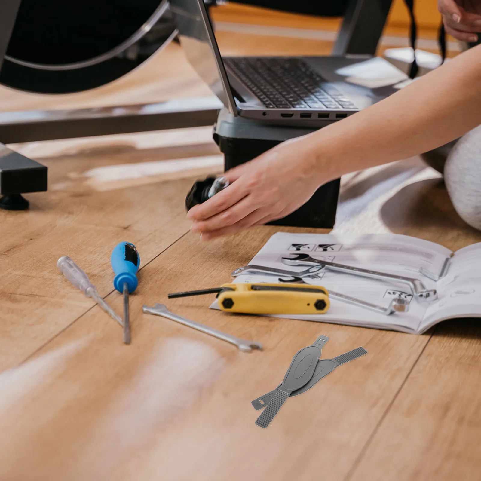 قطعتان من أشرطة الدواسة القابلة للتعديل لدراجات التمرين، تصميم مرن، مادة PP متينة، حامل قدم لركوب الدراجات في الأماكن المغلقة، محمول #1