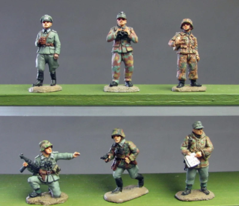 

1/72 Scale Diecast Resin Figure Model Kit WWII Senior Master Sergeants and Officers 6 Figures Unpainted