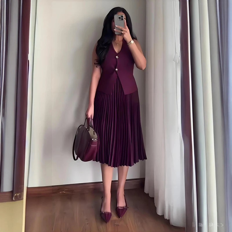 

Spring Summer Hollow Slim Women's Outfits Elegant Commuting Solid Color Suit Sexy Sleeveless Vest Top and Pleated Skirt 2pc Set