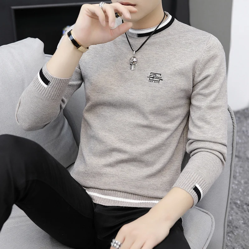 

Мужской вязаный свитер с коротким рукавом на весну 2026: модный, приталенный, универсальный, с круглым вырезом, для повседневного и делового стиля, пуловер