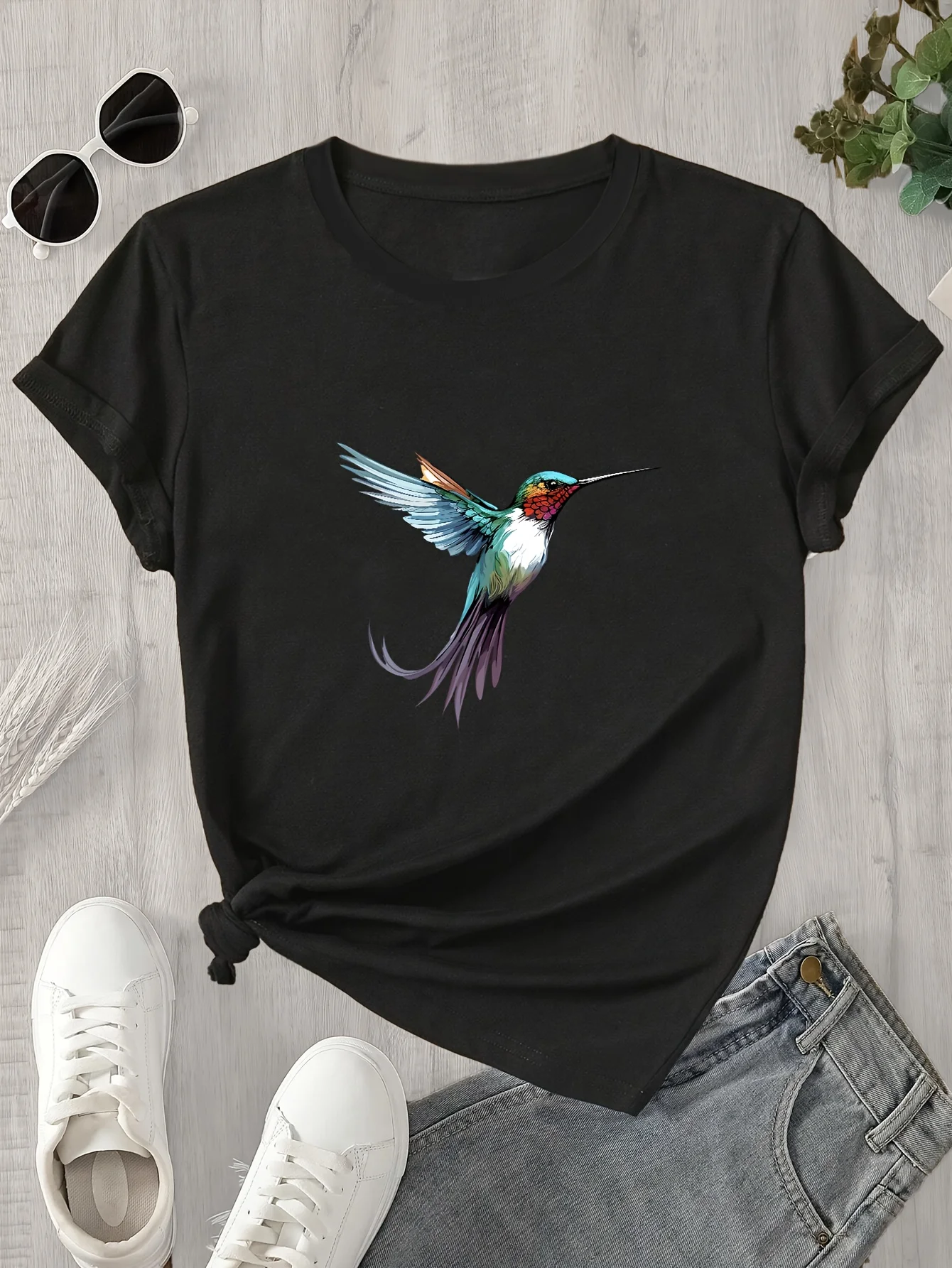 

Повседневная футболка с короткими рукавами с принтом колибри, повседневная, стандартного кроя, черная, с ярким животным дизайном, женская повседневная футболка в стиле Харадзюку с коротким рукавом