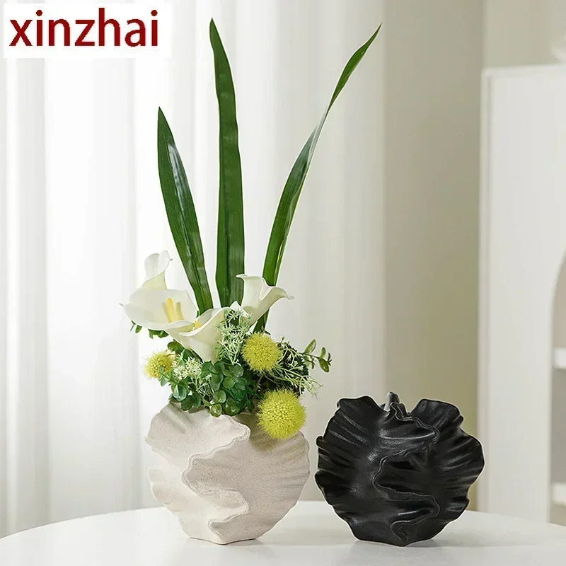 boyouCeramic Coral Vase Nordic Art Beige Matte Container for Flower Pampas Grass Living Room Tabletop Centerpieces Decoration