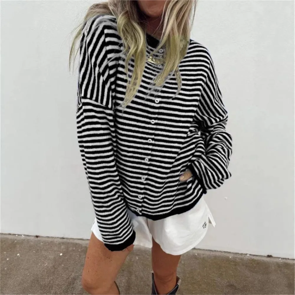 MsChuh Autumn Women's Clothing Pulls Femmes Contrast Striped Cardigan Outerwears Simple Style All-match Loose Comfortable Casual 5
