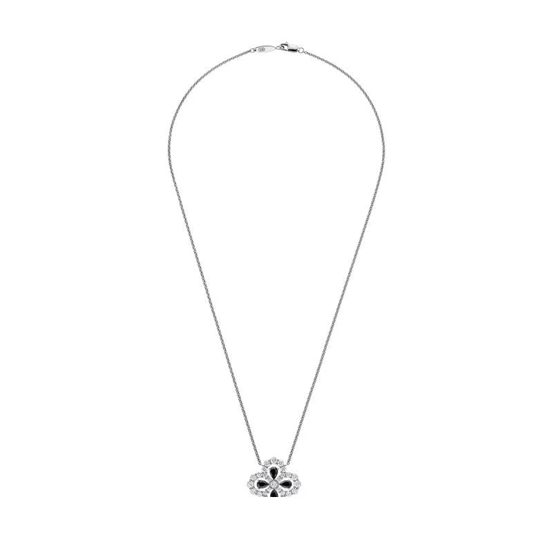 

Alluring Spain Bear Pendant Crafted from S925 Silver - A Cost-Saving Accessory to Elevate Your Style