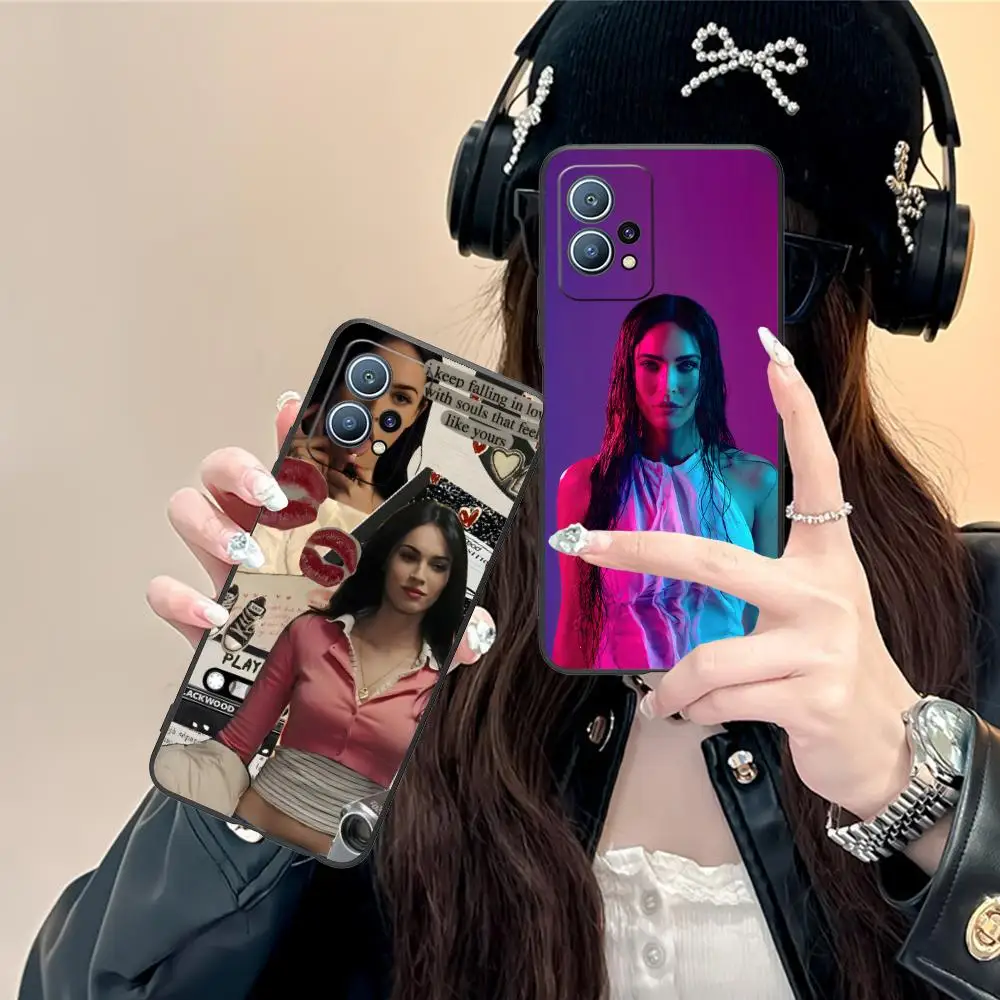 Megan Fox Mobile Ph…