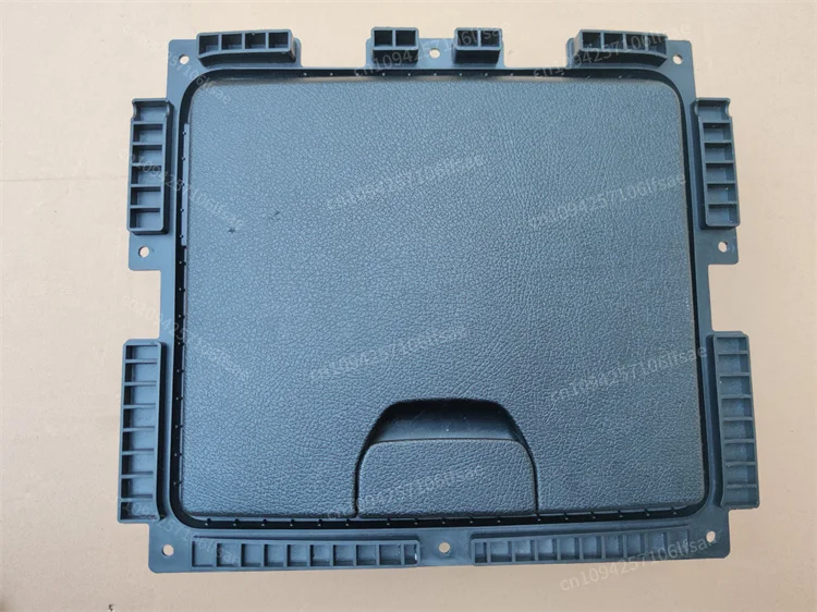 FOR Mercedes-Benz New Vito Armrest Box, Vito Central Armrest Box, Middle Water Cup Holder, Glove Box, Armrest Box Button