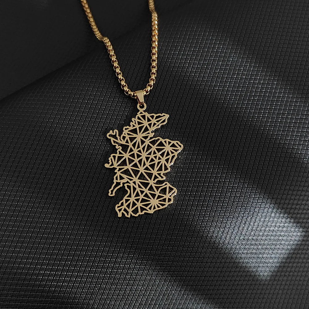 الفولاذ المقاوم للصدأ قلادة للنساء ، الاسكتلندي خريطة قلادة ، الرجعية العالم خرائط المختنق ، شخصية المجوهرات ، العرقية نمط هدية