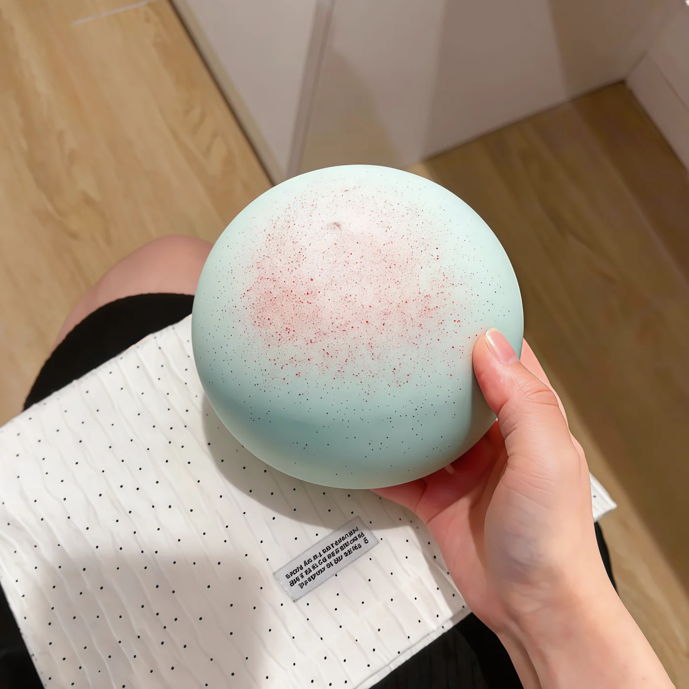 New Slow Rising Squishy Toy, Ultra Soft Wet & Sticky Bun Realistic Bread Squeeze Stress Relief Fidget Toy