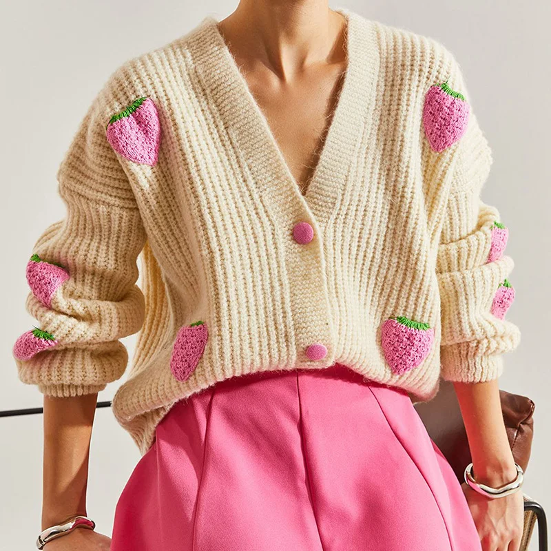 Strawberry Beige Cardigan Long Sleeve V Neck Knitted Cardigan Sweater Button Loose Casual Sweater Coat 2024 Fall Lady Outerwear