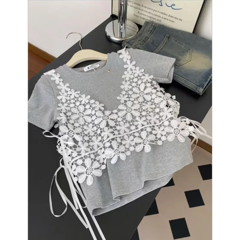 

Летняя женская футболка с коротким рукавом и цветочным кружевом, уникальный дизайн, повседневный стиль, полиэстер, стандартная длина
