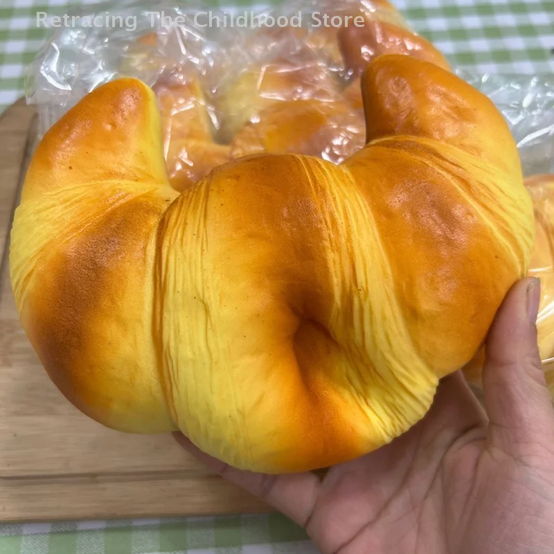 スーパー粘着ソフトビッグクロワッサンおもちゃ遅い上昇粘着ストレスリリーフおもちゃ Abreact 現実的なスクイーズおもちゃ子供大人のため