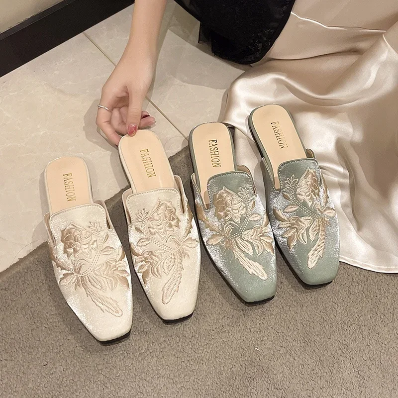 

Женские полутапочки на плоской подошве в стиле ретро весной и летом, новые повседневные и модные сексуальные тапочки на мягкой подошве, женская обувь