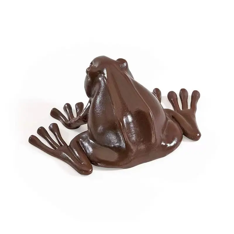 Chocolate Frog Prop Replica Figure Resin Craft Desktop Accessories Room Decor Ornament Children Kid Gift