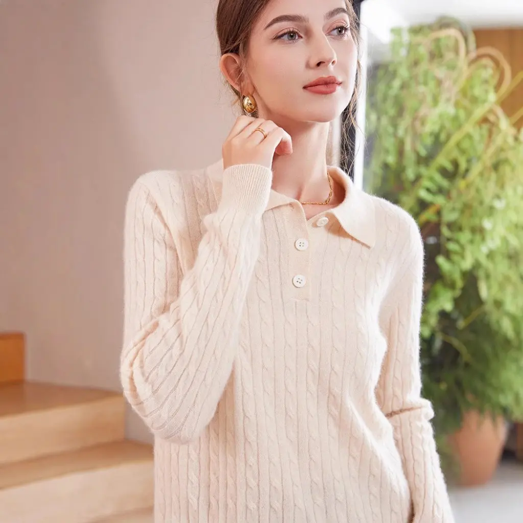 

Women's Cashmere Twist Polo Collar Pullover Sweater Loose Casual Style for Autumn And Winter New Collection