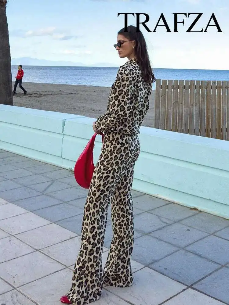Neue 2025 Frühling Weibliche Mit Tasche Lange Ärmel Revers Hemd + Gerade Bein Hohe Taille Hosen Vintage Leopard Print 2-stück Anzug