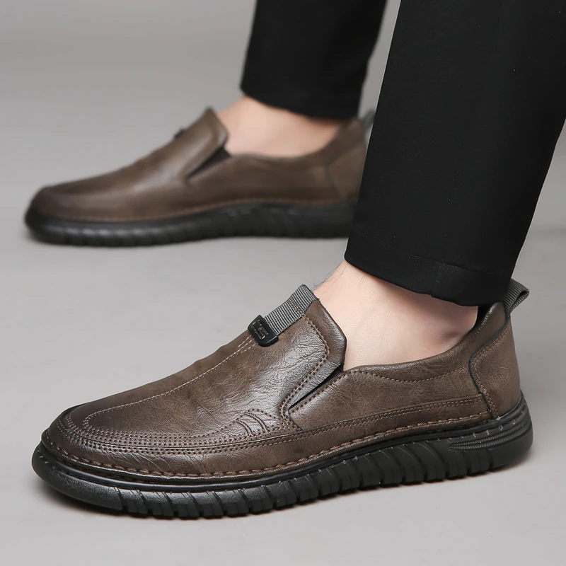 Herren-Slipper zum Hineinschlüpfen für den Alltag, leichte, bequeme Schuhe mit flexibler Sohle und atmungsaktivem Obermaterial, perfekt für – Detail 11