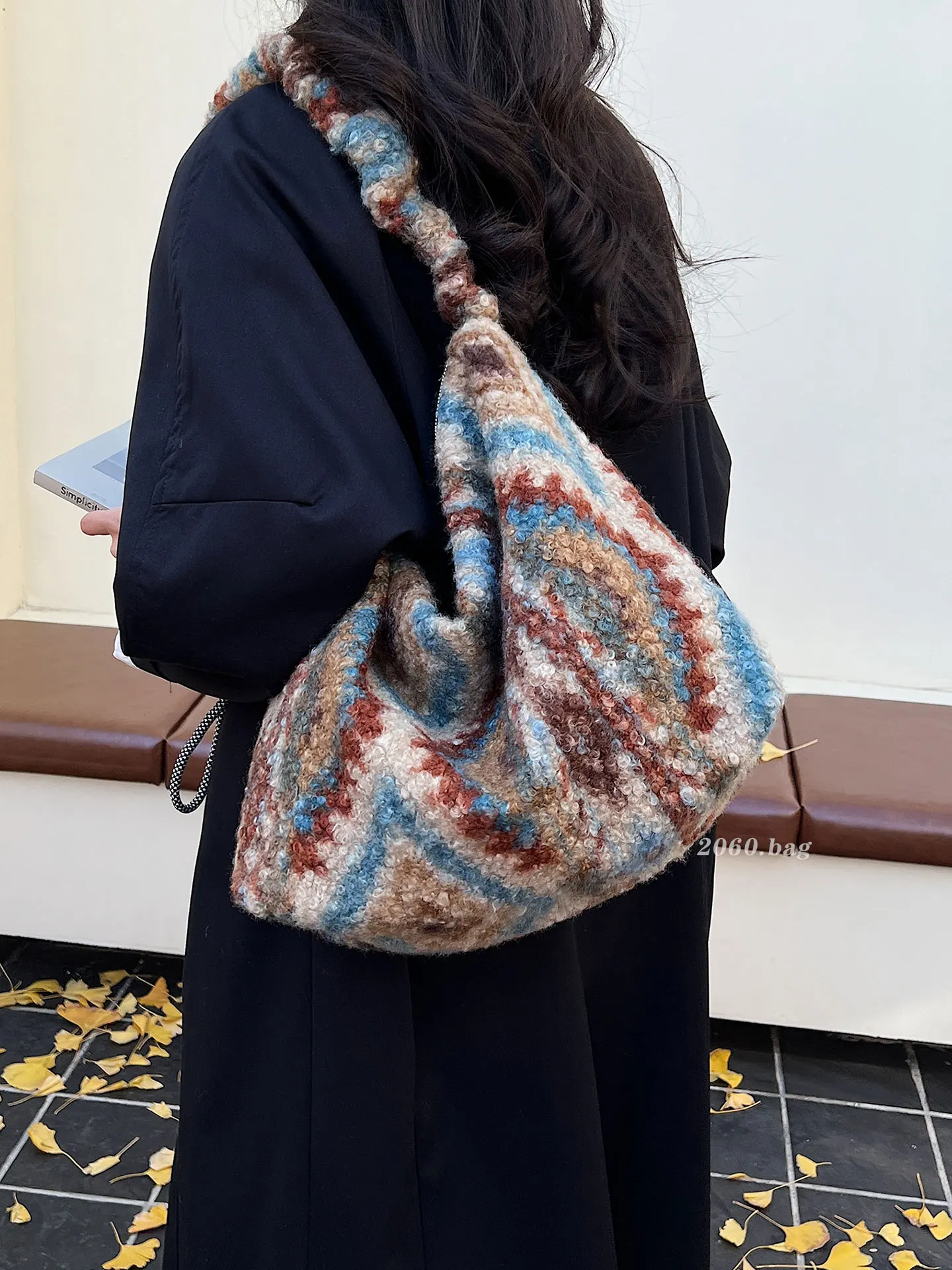 Plush Large Capacit… - image