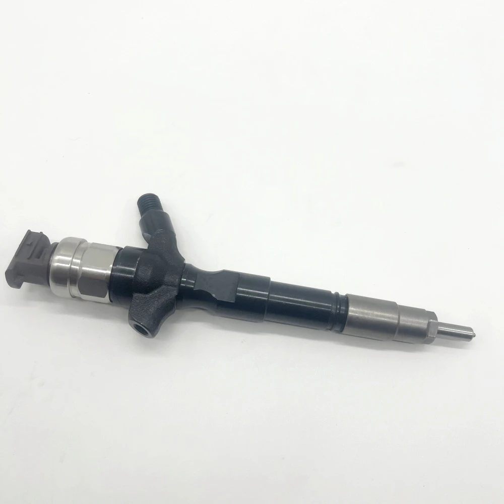 High Quality Diesel Common Rail Injector 23670-39315 for Toyota Hiace 2KD-FTV Hilux 1KD-FTV 2KD-FTV Land Cruiser 1KD-FTV